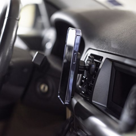 Forever uchwyt samochodowy do kratki MACH-100 magnetyczny z ładowaniem bezprz