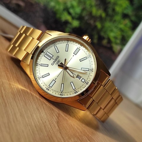 ZEGAREK MĘSKI CASIO MTP-VD02G-9EUDF (zd217d) + BOX