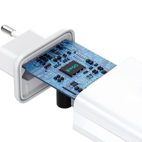BWOO ładowarka sieciowa CDA182 QC 38W USB USB-C biały + kabel USB-C 1m